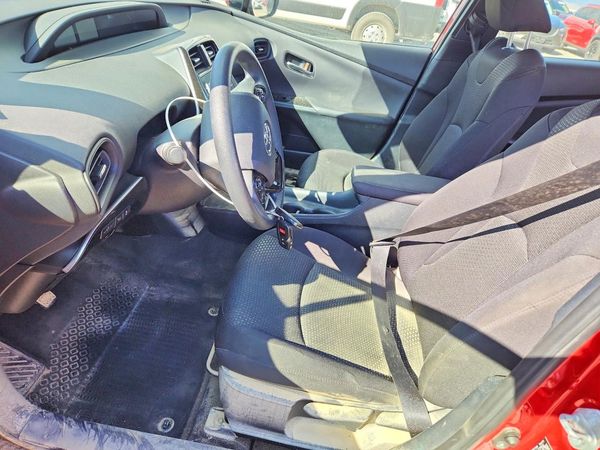 2022 TOYOTA PRIUS — DENT