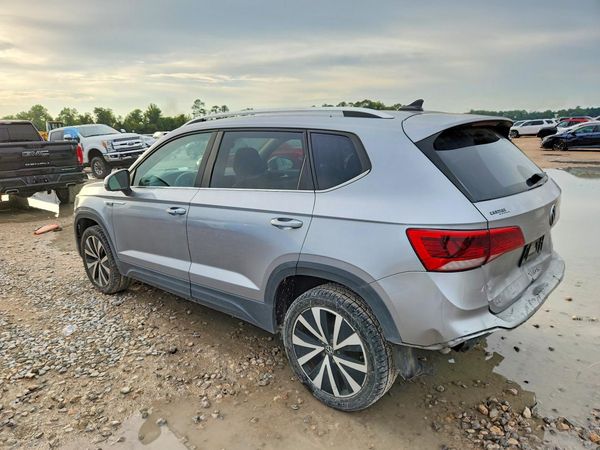 2023 VOLKSWAGEN TAOS