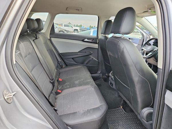 2023 VOLKSWAGEN TAOS