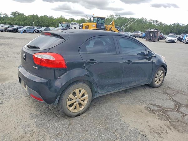 2014 KIA RIO