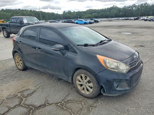 2014 KIA RIO