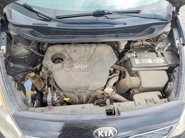 2014 KIA RIO