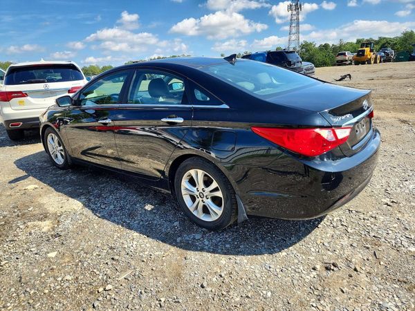 2013 HYUNDAI SONATA
