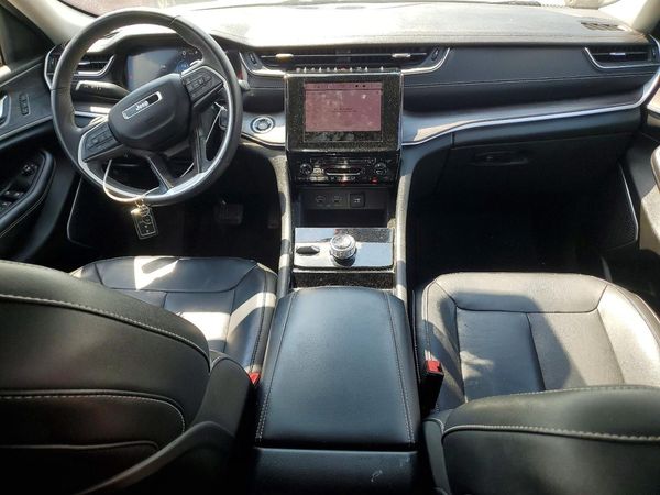 2022 JEEP GRAND CHEROKEE