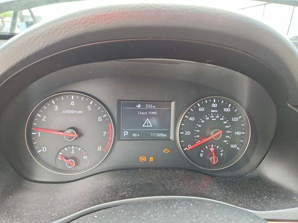 2017 KIA CADENZA