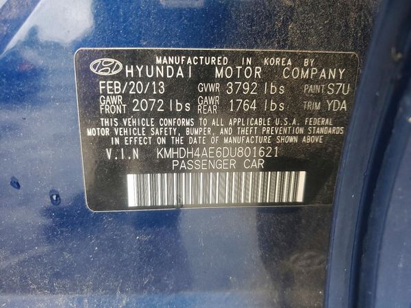 2013 HYUNDAI ELANTRA