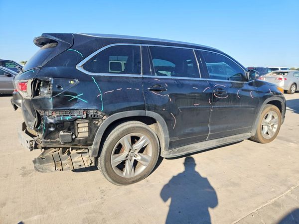 2016 TOYOTA HIGHLANDER