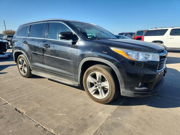 2016 TOYOTA HIGHLANDER