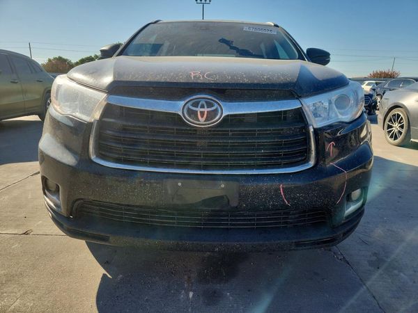 2016 TOYOTA HIGHLANDER