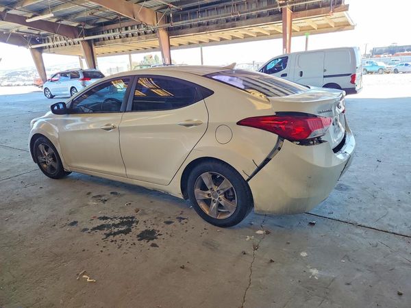 2013 HYUNDAI ELANTRA