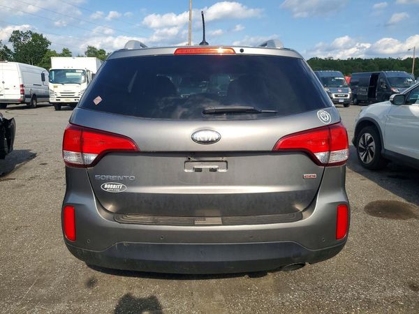 2014 KIA SORENTO Base/ LX