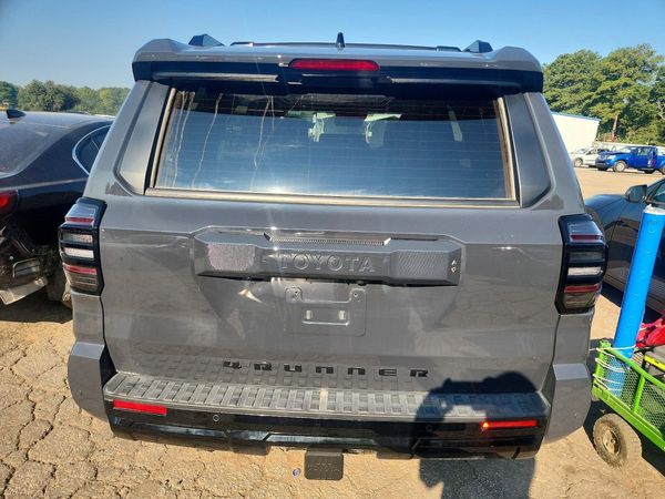 2026 TOYOTA 4RUNNER