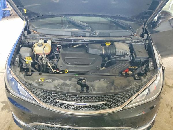 2020 CHRYSLER PACIFICA