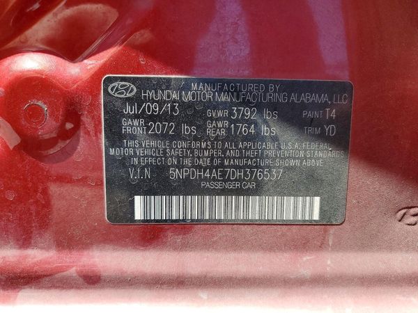 2013 HYUNDAI ELANTRA