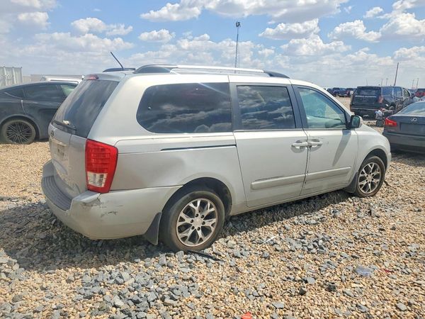 2014 KIA SEDONA GL