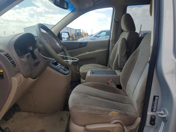 2014 KIA SEDONA GL