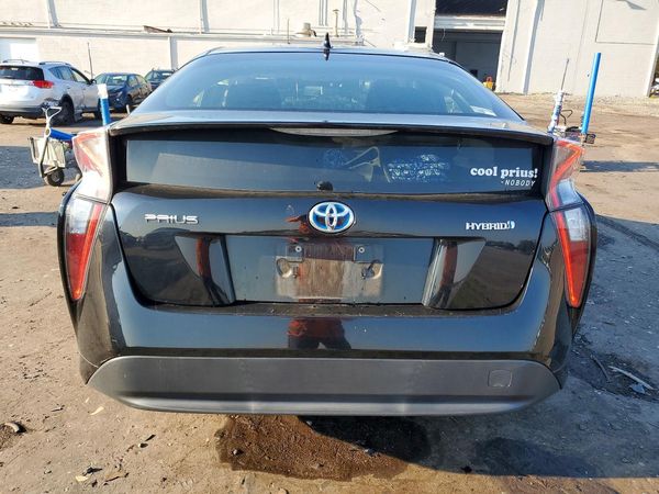 2018 TOYOTA PRIUS