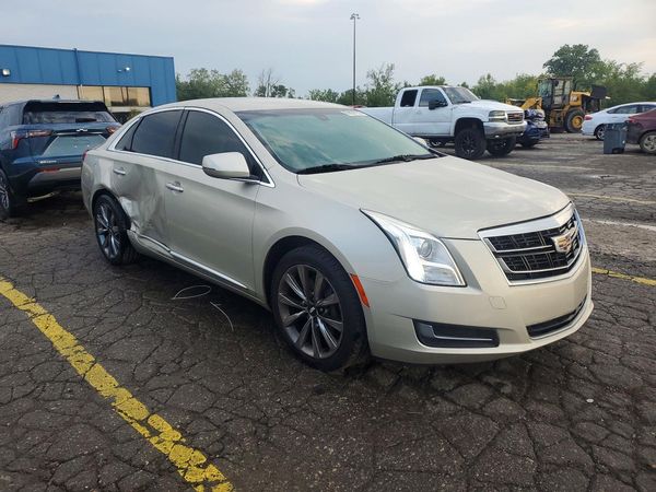 2016 CADILLAC XTS Standard