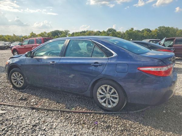 2017 TOYOTA CAMRY