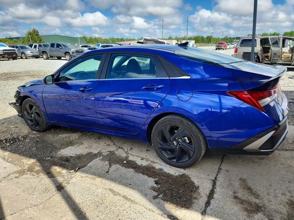 2026 HYUNDAI ELANTRA
