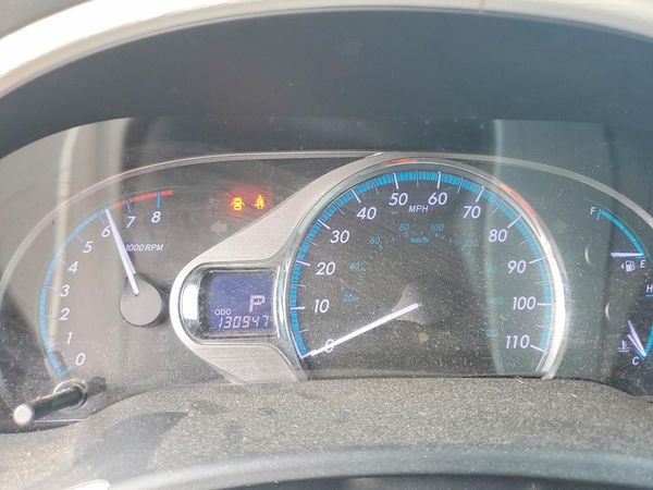 2012 TOYOTA SIENNA