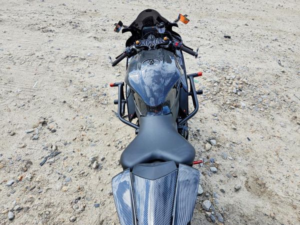 2025 YAMAHA YZFR7