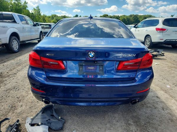 2019 BMW 530