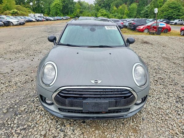 2017 MINI COOPER