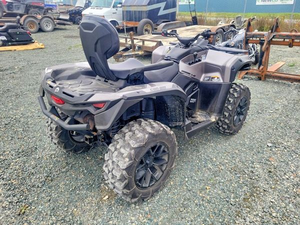 2025 CAN-AM OUTLANDER MAX
