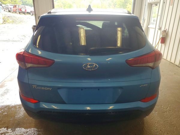 2018 HYUNDAI TUCSON