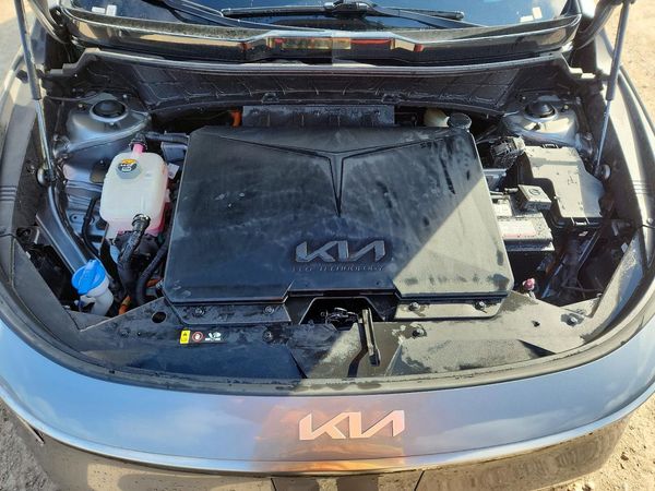 2024 KIA NIRO Wind