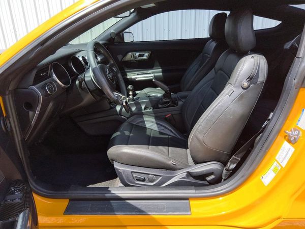 2018 FORD MUSTANG GT Coupe — DENT