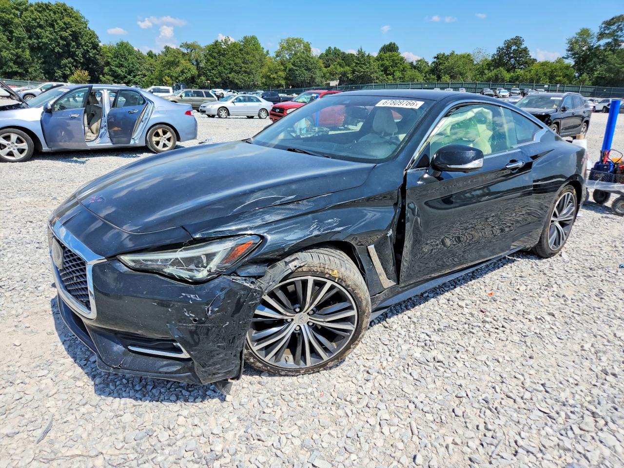 2017 INFINITI Q60
