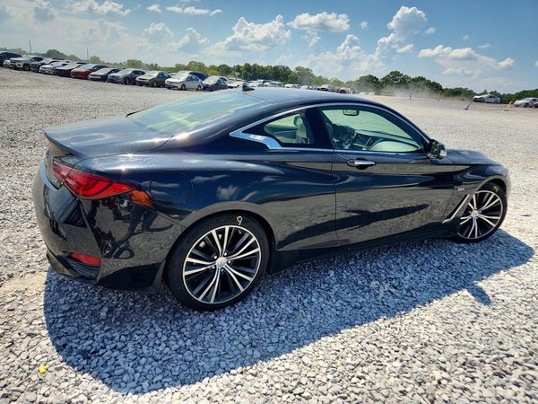 2017 INFINITI Q60