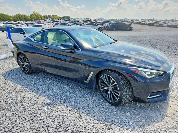 2017 INFINITI Q60