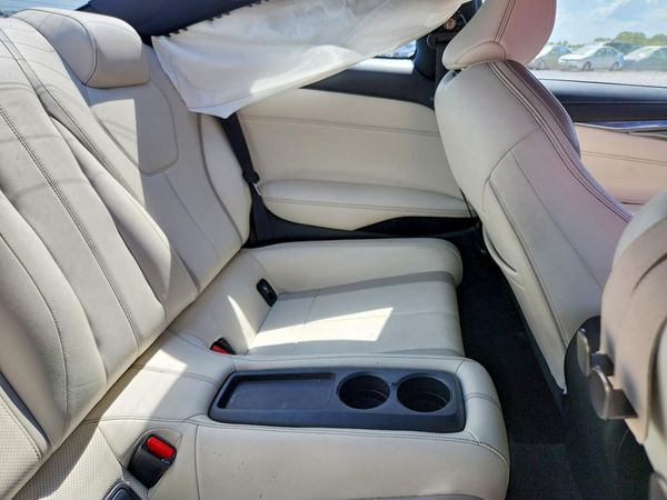 2017 INFINITI Q60