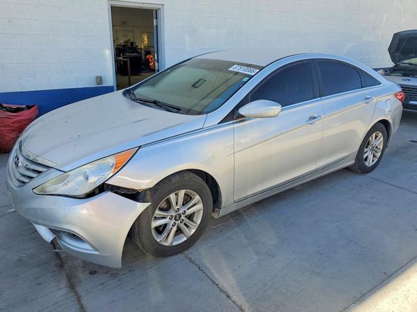 2013 HYUNDAI SONATA GLS/ GLS Popular