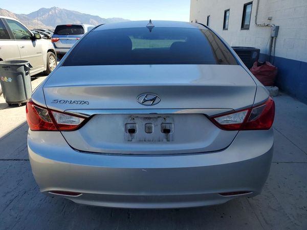 2013 HYUNDAI SONATA GLS/ GLS Popular