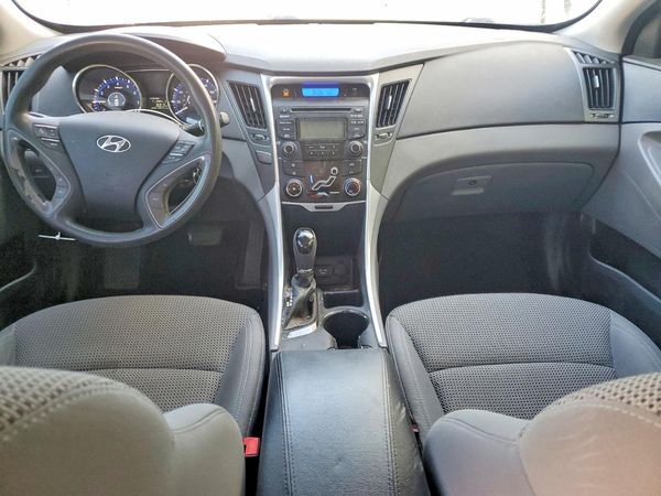 2013 HYUNDAI SONATA GLS/ GLS Popular