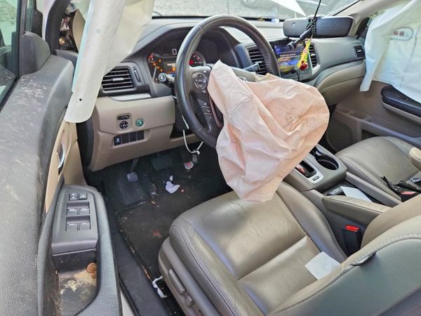 2016 HONDA PILOT EXL — CKPT