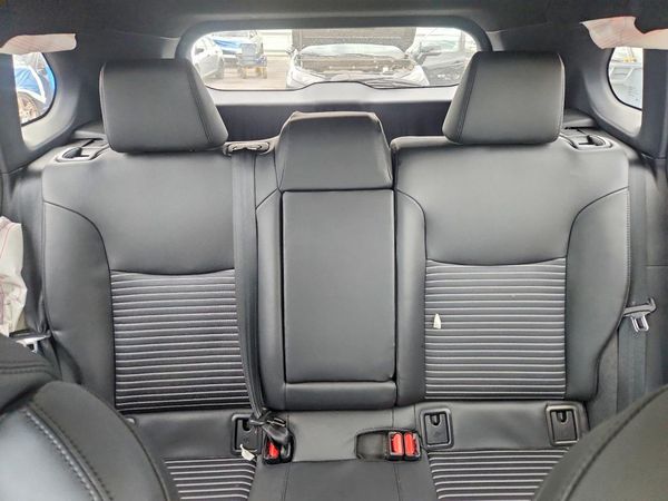 2024 TOYOTA COROLLA — SUVN