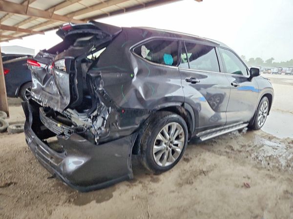 2021 TOYOTA HIGHLANDER