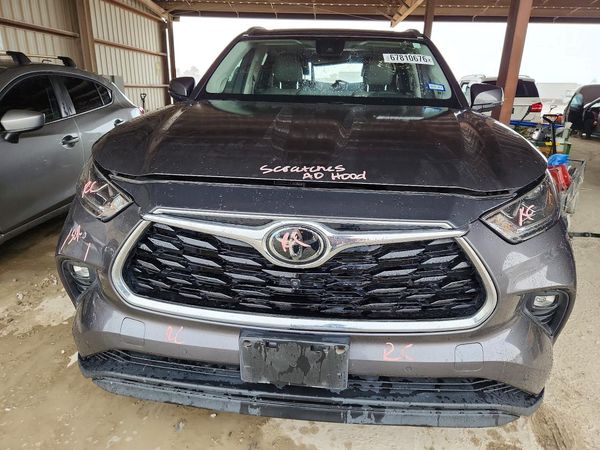 2021 TOYOTA HIGHLANDER