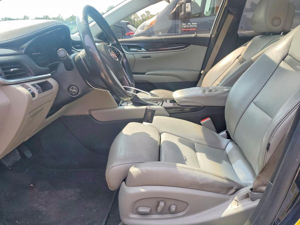 2014 CADILLAC XTS Luxury