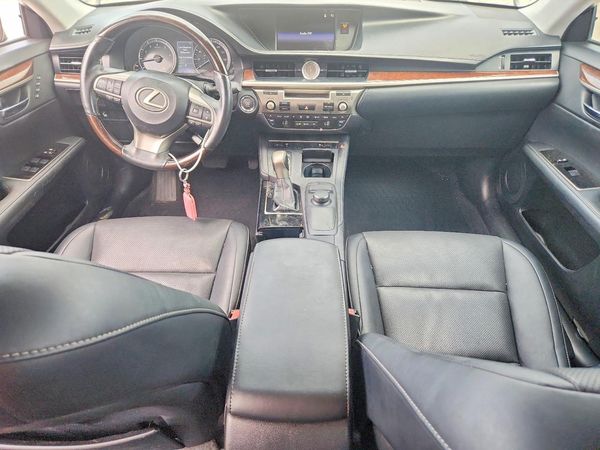 2017 LEXUS ES 350