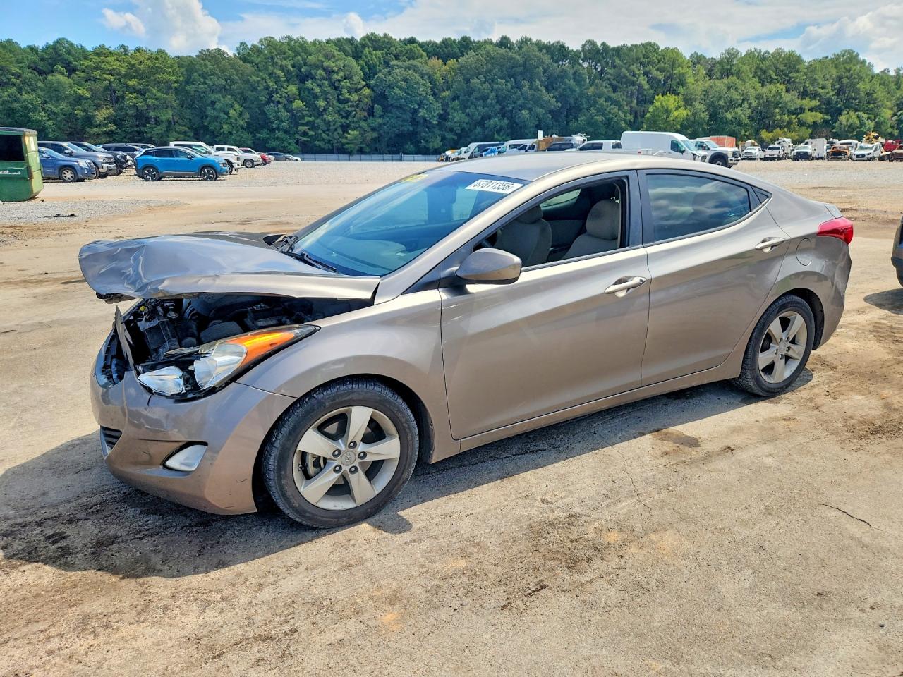 2013 HYUNDAI ELANTRA