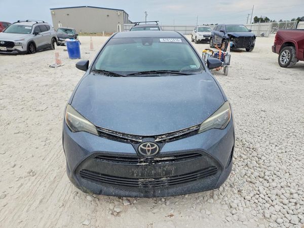 2017 TOYOTA COROLLA