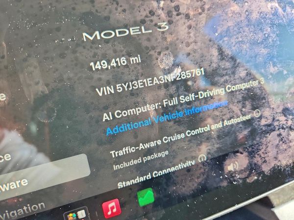 2022 TESLA MODEL 3