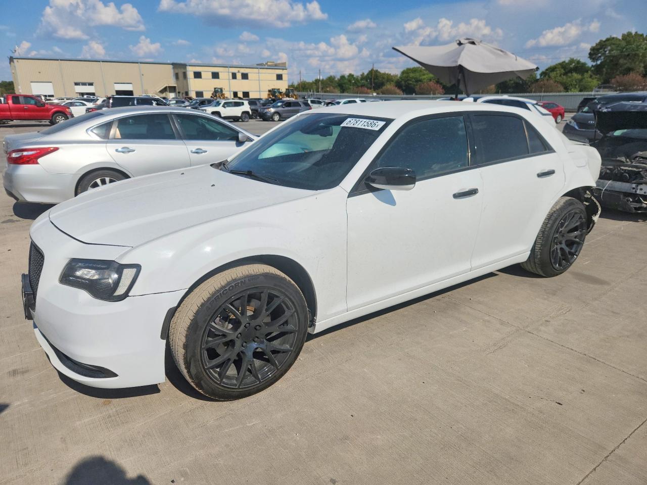 2019 CHRYSLER 300
