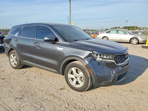 2022 KIA SORENTO